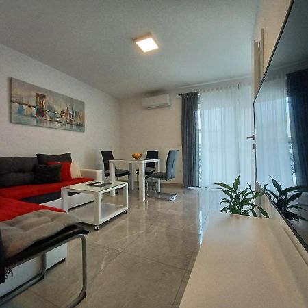Apartments Leon 2 Novigrad Istria Εξωτερικό φωτογραφία