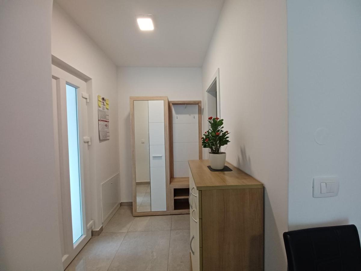 Apartments Leon 2 Novigrad Istria Εξωτερικό φωτογραφία
