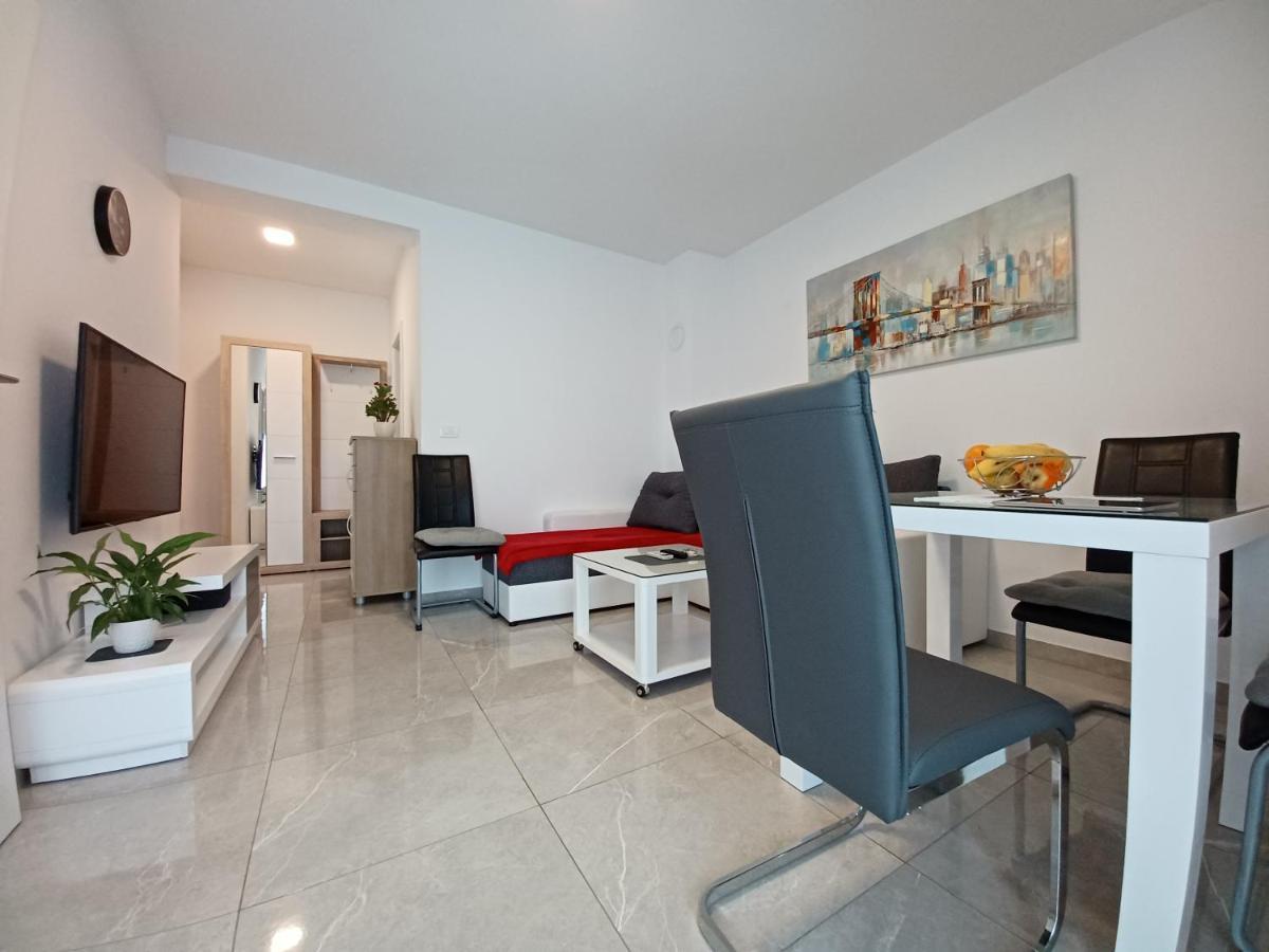 Apartments Leon 2 Novigrad Istria Εξωτερικό φωτογραφία