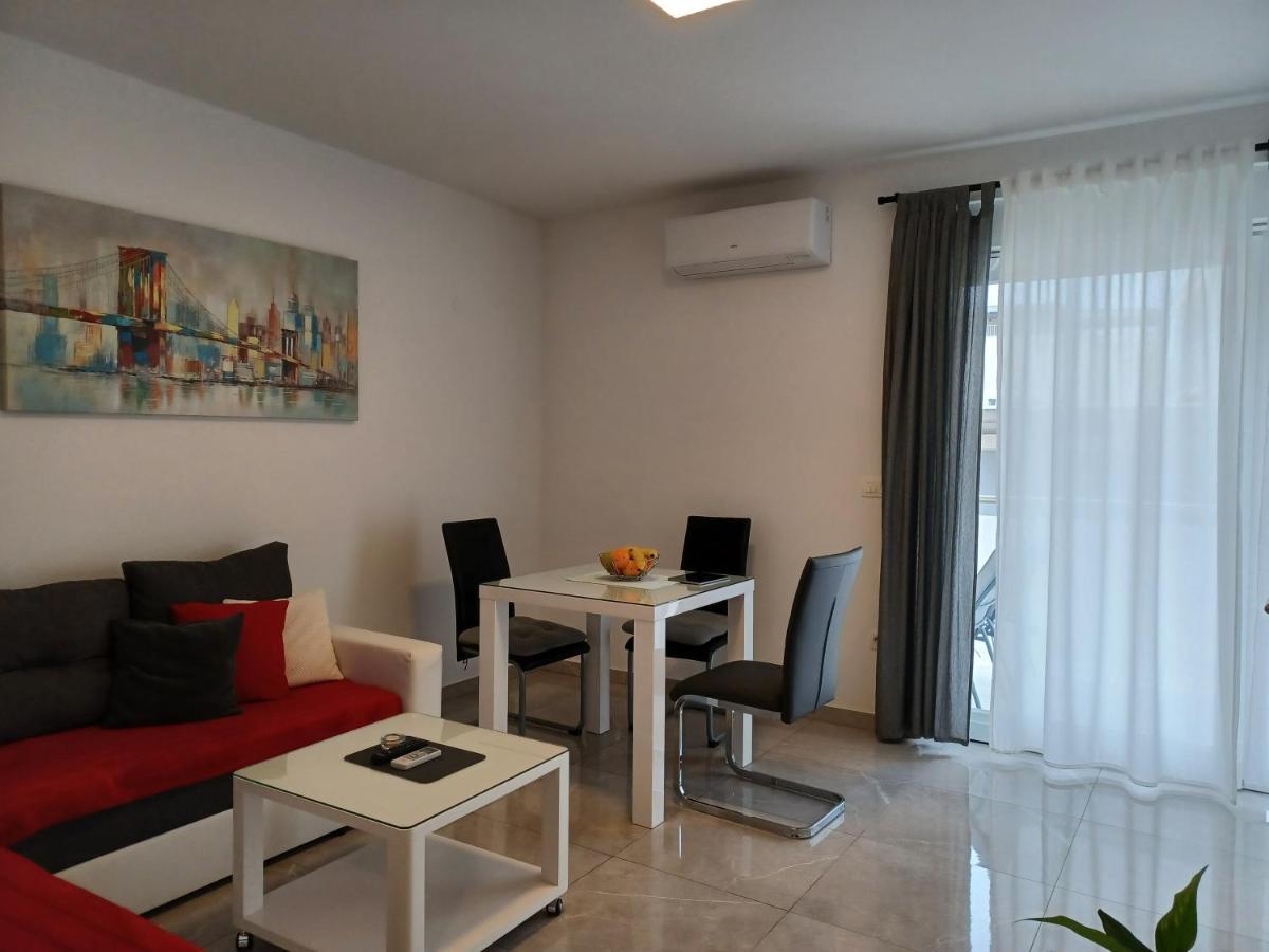 Apartments Leon 2 Novigrad Istria Εξωτερικό φωτογραφία