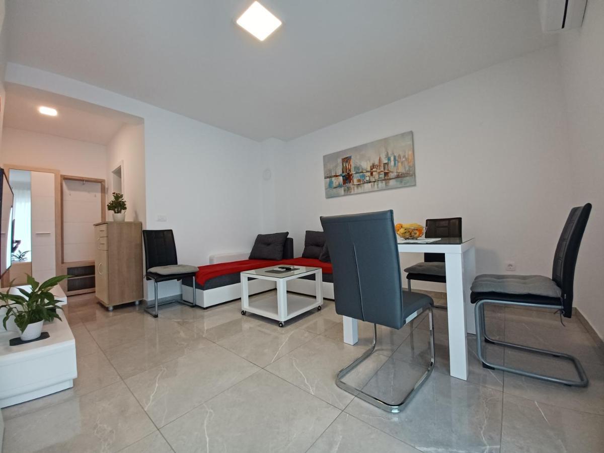 Apartments Leon 2 Novigrad Istria Εξωτερικό φωτογραφία